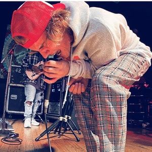 Meet your Posher, Katelyn